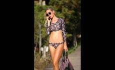 Nel segno dell'Isola: Ilary Blasi - Foto 