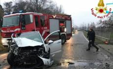Schianto a Porporano: due feriti in gravi condizioni
