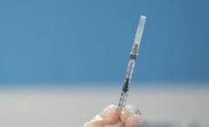 Vaccino, Aifa sospende AstraZeneca in tutta Italia in via precauzionale