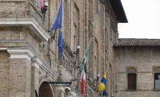 In piazza Garibaldi la commemorazione della  Giornata delle vittime del Covid - Foto