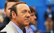 Nuova accusa di aggressione sessuale per Spacey. Lui si difende con un video 