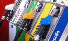 Il prezzo della benzina: sale ininterrottamente da 20 settimane