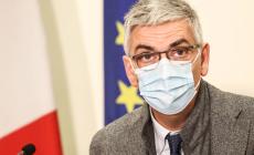 Brusaferro: "Lieve calo della curva, primi segni di  inversione del trend" 