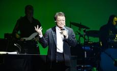 Massimo Ranieri conquista il teatro Regio - Le foto