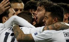 Mondiali, l'Italia di Mancini sa solo vincere: battuti anche i lituani (2-0)
