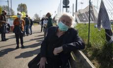 Anche Giacomo Rizzolatti in coda per il vaccino a Moletolo