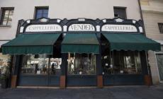 Ha chiuso la storica cappelleria Vender