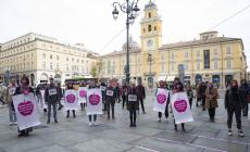 Piazza Garibaldi, il flash mob per i pari diritti sul lavoro - Foto