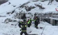 Hotel Rigopiano: salvate 6 persone, fra loro due bambini. C'è speranza di trovare altri sopravvissuti