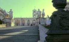 Raggi: non sapevo nulla della polizza