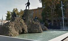 Il consigliere Massari: "La statua di Bottego esalta il colonialismo"