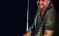 Bertoli, canzone contro i no vax