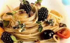 W la pasta - Spaghetti alla puttanesca di more
