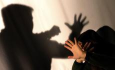 Botte e minacce alla convivente, condannato