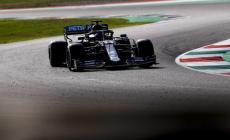 Hamilton il più veloce nel venerdì di Barcellona, la Ferrari c'è