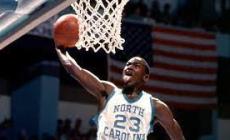La maglia indossata da Michael Jordan battuta a 1,38 milioni