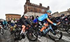 Dombrowski vince la tappa parmigiana,De Marchi in rosa