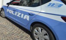 Alle 23 il bar a serranda abbassata ospitava sette clienti senza mascherina: multe e locale chiuso per 5 giorni