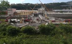 Ponte crollato, le vittime sono 38. Il procuratore: "Forse 10 o 20 dispersi" 