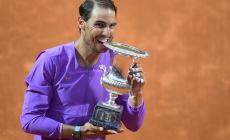 Internazionali, per la decima volta Nadal Re di Roma. Djokovic battuto