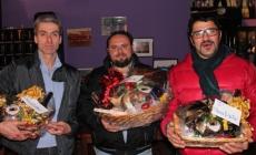Mangia 401 cappelletti in una sera e fa il record del mondo 