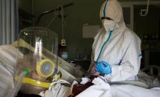 Meschi e Rossi: «Il calo dei contagi? Lento. Troppa gente senza mascherina»