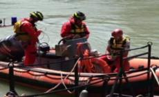 Anziana 72enne trovata cadavere in un auto dentro un laghetto