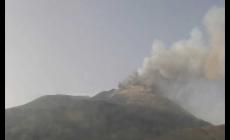 Etna: ancora un parossismo, fontana di lava e nube di cenere