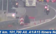 Code in autostrada fra Fidenza e svincolo per l'A15 per uno scontro fra due moto e un camper: due feriti gravissimi