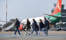 L'aeroporto decolla: sabato un migliaio di passeggeri e il debutto del  volo per Lampedusa