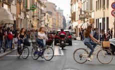 Residenti e commercianti: &laquo;Via Bixio non &egrave; una strada di spacciatori. C'&egrave; gente tranquilla e belle botteghe&raquo;