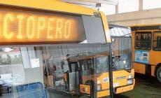 Otto marzo con scioperi: possibili disagi per autobus, treni e servizi comunali 