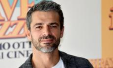 Luca Argentero: «Tra il teatro e il set di Doc»