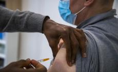 Covid, più di 3mila vaccinati in un giorno a Parma e provincia