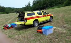 Alpicella di Calestano: biker cade lungo un sentiero e si rompe una gamba