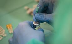 Oltre 700 sanitari non hanno risposto al richiamo dell'Ausl: verso la sospensione?