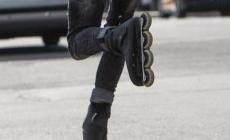 Donna investita sui roller: è in gravi condizioni