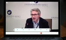 Vaccini, l'Ema: "Con due dosi protetti contro la variante Delta"