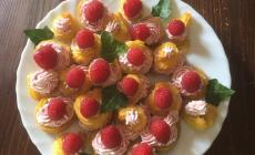 La ricetta della domenica - Bignè farciti ai lamponi
