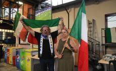 Circoli e locali: il tifo di Parma si colora di bandiere ed emozioni - Foto