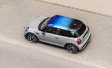 Mini, il fascino del "Multitone Roof"