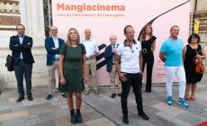 La ricetta pop di Mangiacinema 2.1? Pesto alla parmigiana: olio, pomodoro, acciughe e Parmigiano
