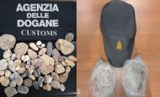Rubano sabbia e conchiglie, 11 turisti multati a Cagliari