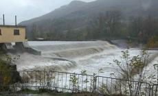Fiume Enza, la Regione autorizza: si può continuare a prelevare acqua per irrigare