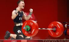 Esclusi dalle Olimpiadi pugilato, sollevamento pesi e pentathlon moderno