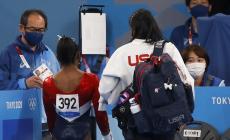 Stress mentale: Simone Biles sostituita nel team Usa durante la finale di ginnastica