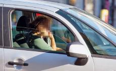 Meno multe ai parmigiani per telefonini e cinture