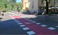 Lavori ad oltre 30 attraversamenti ciclopedonali: bicolori o rialzati per la sicurezza degli utenti deboli della strada