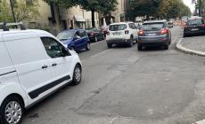 Via Emilia e via Zarotto, cantieri senza segnaletica: viabilità e caos - Video