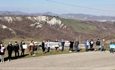 Sopralluogo a Monte Ardone. Il comitato: «Non lasciatevi abbagliare»